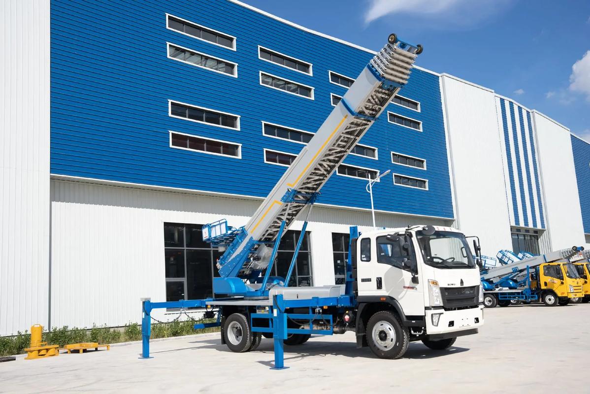 栾城县小型云梯车上料车租赁多少钱