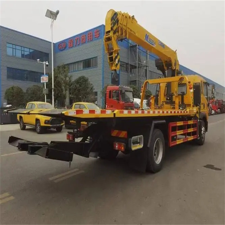 栾城县附近小随车吊出租电话，轻松解决搬运烦恼