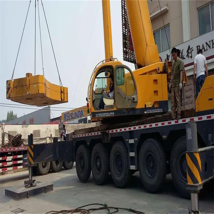 栾城县当地吊车出租|机器吊装|75吨|工厂搬迁服务